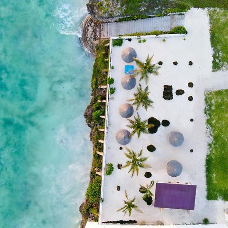 Aquamarina Hotel Джамбиани Экстерьер фото