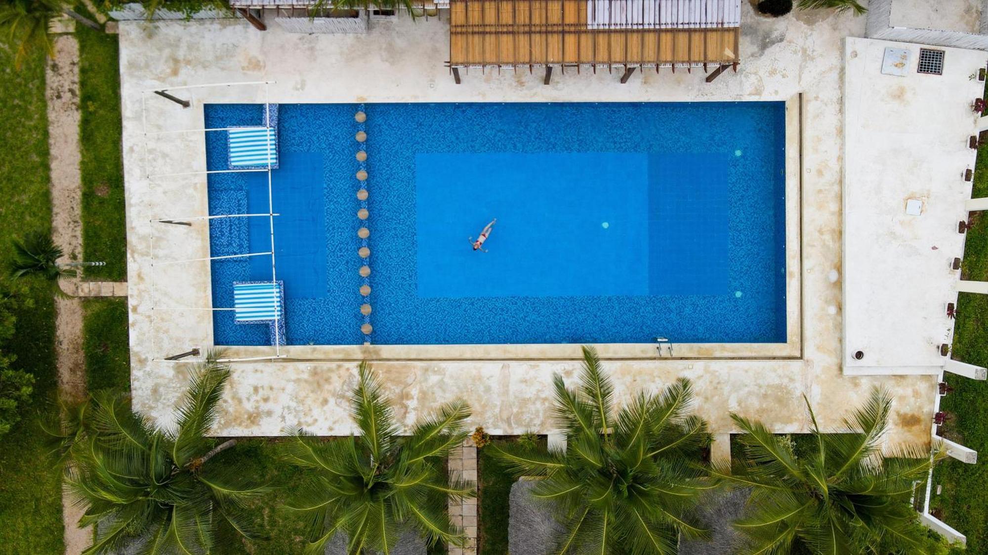 Aquamarina Hotel Джамбиани Экстерьер фото