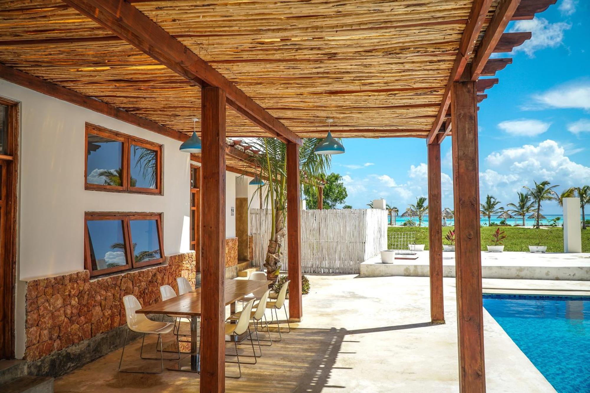 Aquamarina Hotel Джамбиани Экстерьер фото